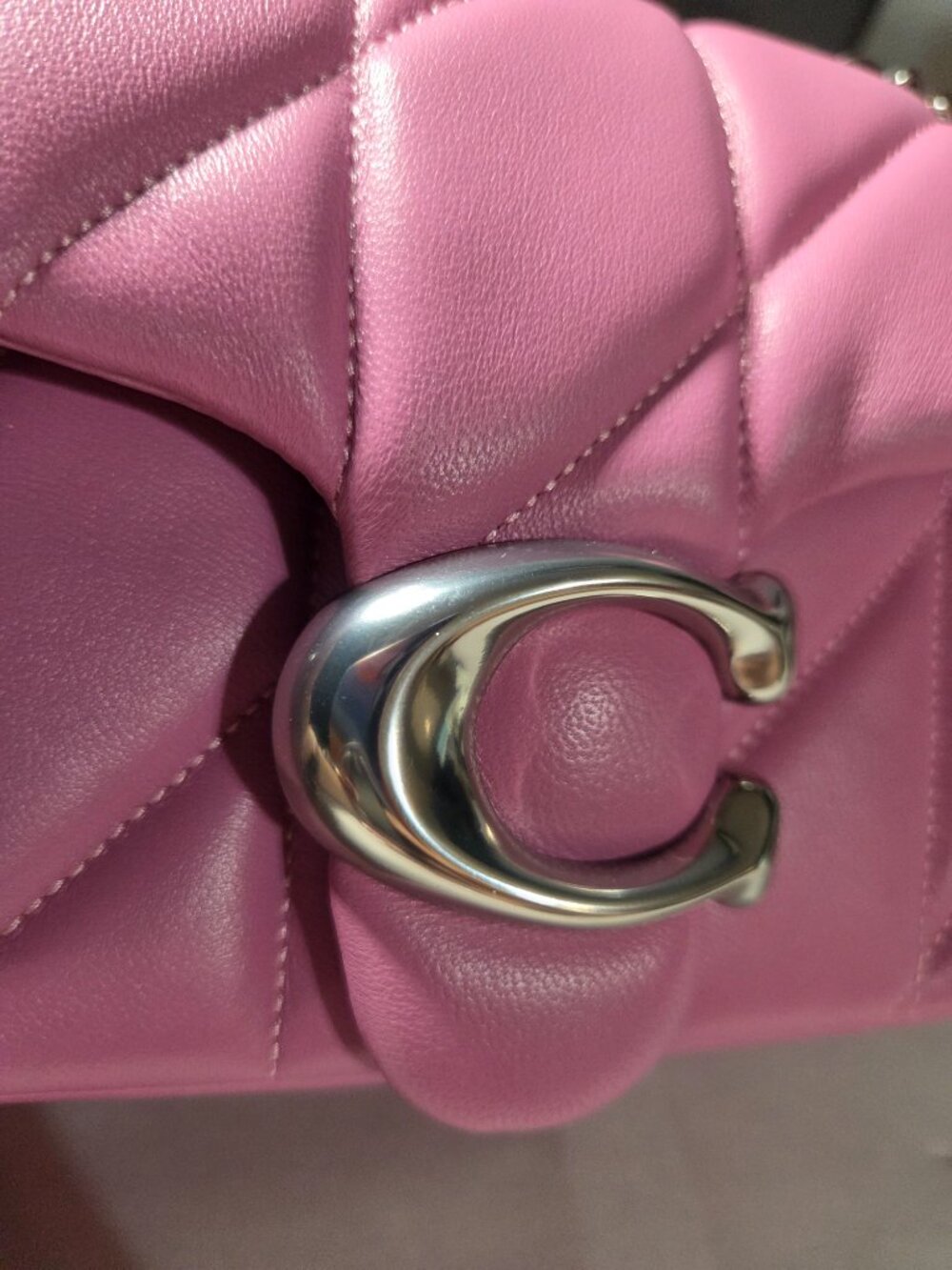Coach Tabby 20 Fuschia Pink with Silver Hardware - Picture 2 of 11